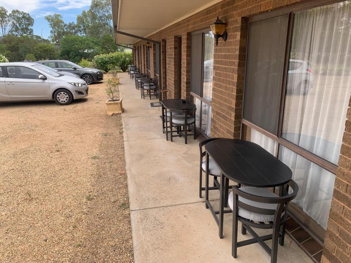 Newell Motor Inn Narrandera Buitenkant foto